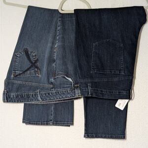 Women Jeans Sz 18 Lot Of 2 Gloria Vanderbilt Amanda NWT & Lane Bryant Boot